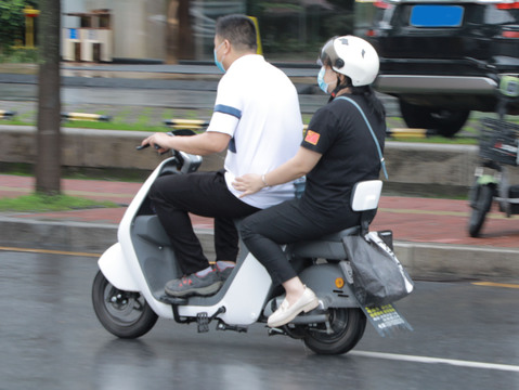 购买电动车可以退吗