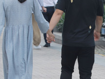 老婆和别人跑算分居吗