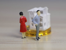 婚前丈夫买房婚后加名算共同财产吗