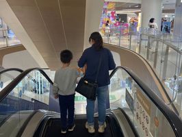 电梯发生事故致人伤，该赔多少钱