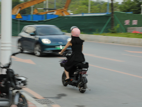逆行高速