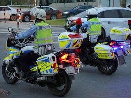 交警在什么情况下可以扣留非机动车