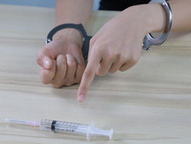 连续盗窃四次的嫌疑人是否可能被判缓刑