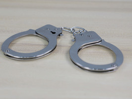 盗窃犯被谅解后可不可以取保候审
