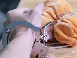 判刑5年缓刑三年要坐几年牢