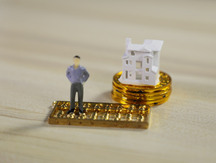 房租逾期违约金每日2%合法吗