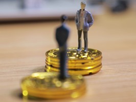 民法典中支付违约金是否意味着合同仍需履行