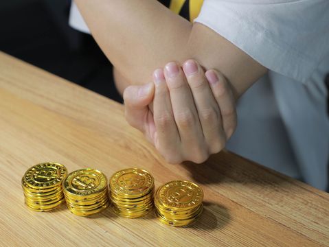 小孩子充游戏钱还能拿回来吗