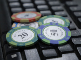 网络赌博是否触犯刑法