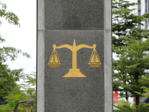被家长家暴了如何应付