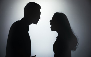 男友家庭暴力怎么解决