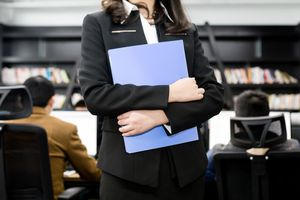 档案怎么从人才市场转出