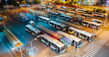 交通事故中公交车全责的判定依据是什么