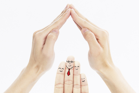 夫妻间的财产协议如何公证给子女-靠谱派