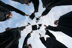 毕业生报到时用人单位拒绝接收怎么办