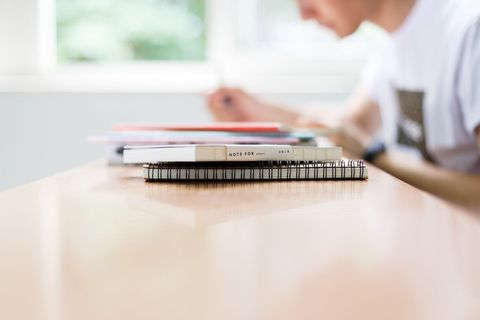 学生摔伤鉴定标准