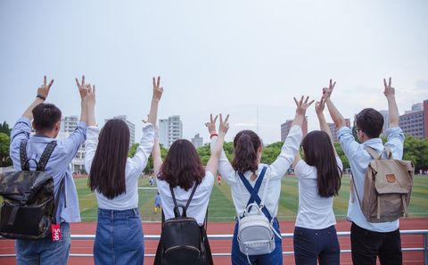 学校强制学生研学是否违规