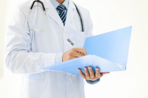 上班期间得肺癌公司该不该负责