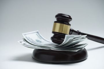 调解后不还钱多久强制执行,执行还需要费用吗