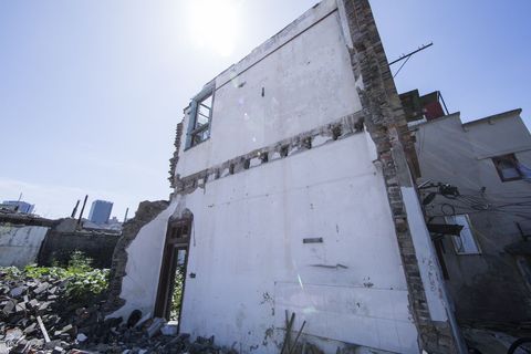 农村房屋强拆怎样报警