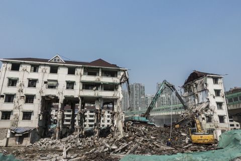 房屋拆迁中被拆迁人应如何维权