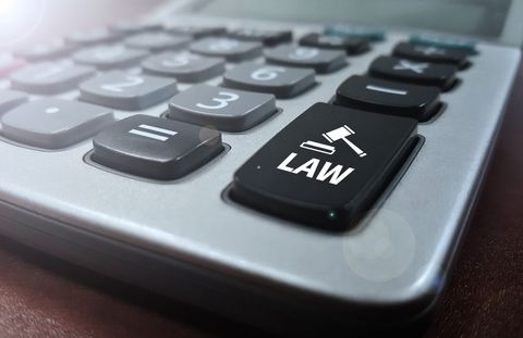 商标侵权案件中的律师费用由谁承担？
