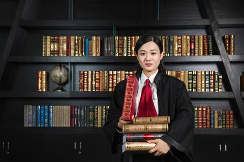 公司拿了客人货来我抵押有罪吗