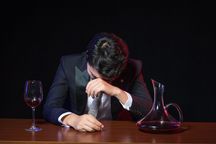 一起喝酒的人死了要坐牢吗