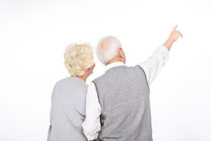 老人被儿子不赡养如何起诉证据应该准备哪些