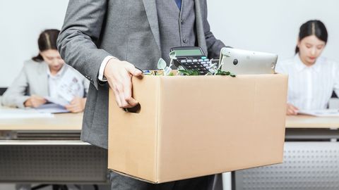 入职一个月就离职直接走人可以吗