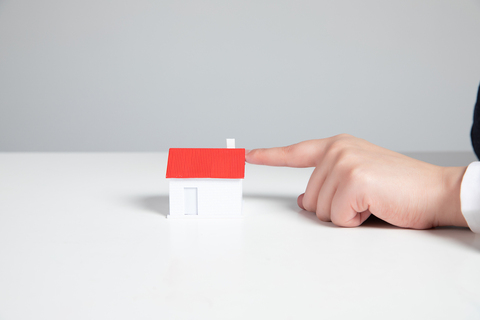 房产证写单独所有是夫妻共同财产吗-靠谱派