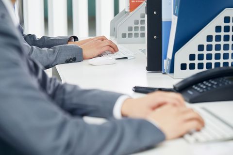 涉密人员脱离涉密岗位几年内不得在境外