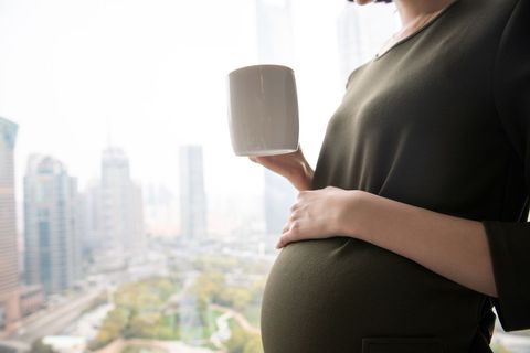 先怀孕再领证可以领生育津贴吗
