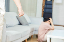 家暴怎么起诉离婚