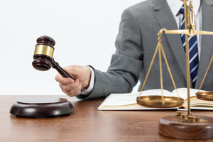 工伤索赔流程劳动仲裁申请指南