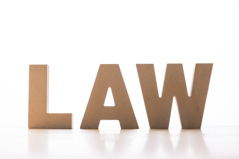 按人口分的安置房产权归谁