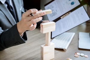《商品房预售合同》之补充协议是不是格式条款?