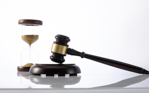 法院判决离婚的参考依据是什么