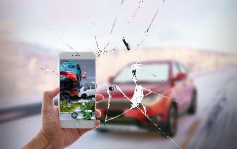 单方交通事故责任认定需要哪些资料,单方交通事故责任认定不服怎么办