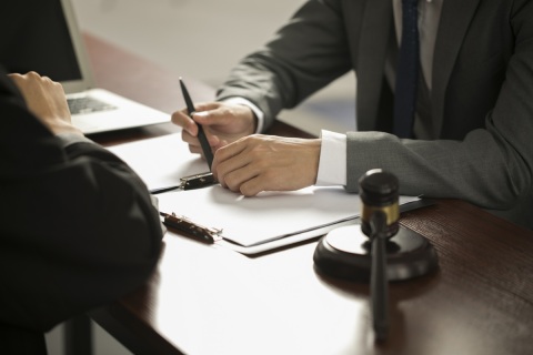 用手写的离婚协议书有效吗？,有离婚协议书能否直接申请法院强制执行