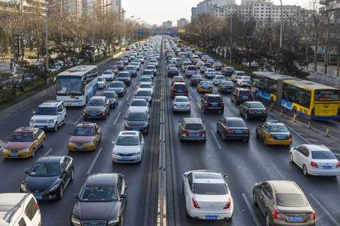 车子在路上被别人蹭了怎么办